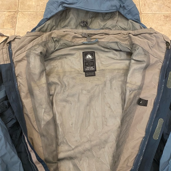 Vintage Nike ACG 3 Outer Layer Rain Jacket 2 Tone Blue Sz M - Picture 12 of 16